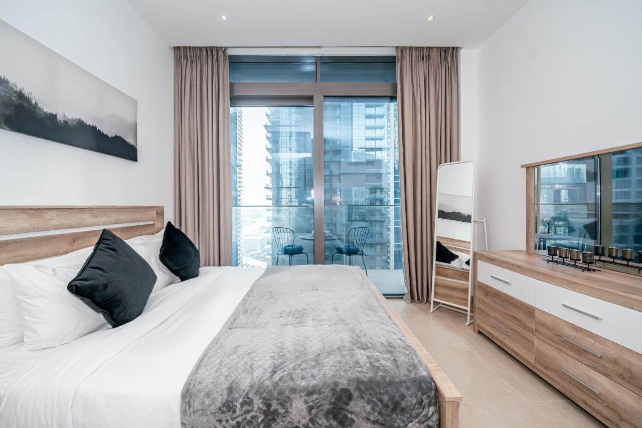 Higuests - Unique Studio With Stunning Panoramic Marina Views Дубай Екстериор снимка